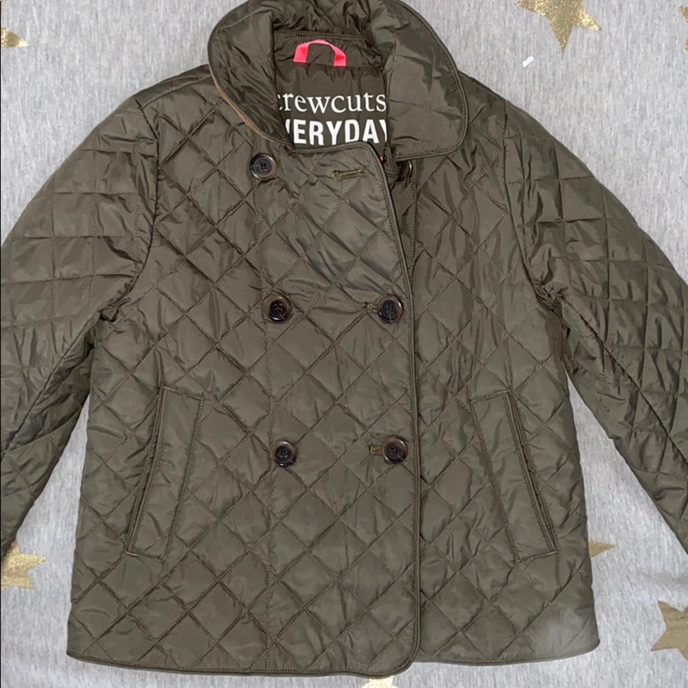 Green puffer for the cold. Size 6/7 kids.  (NEW)